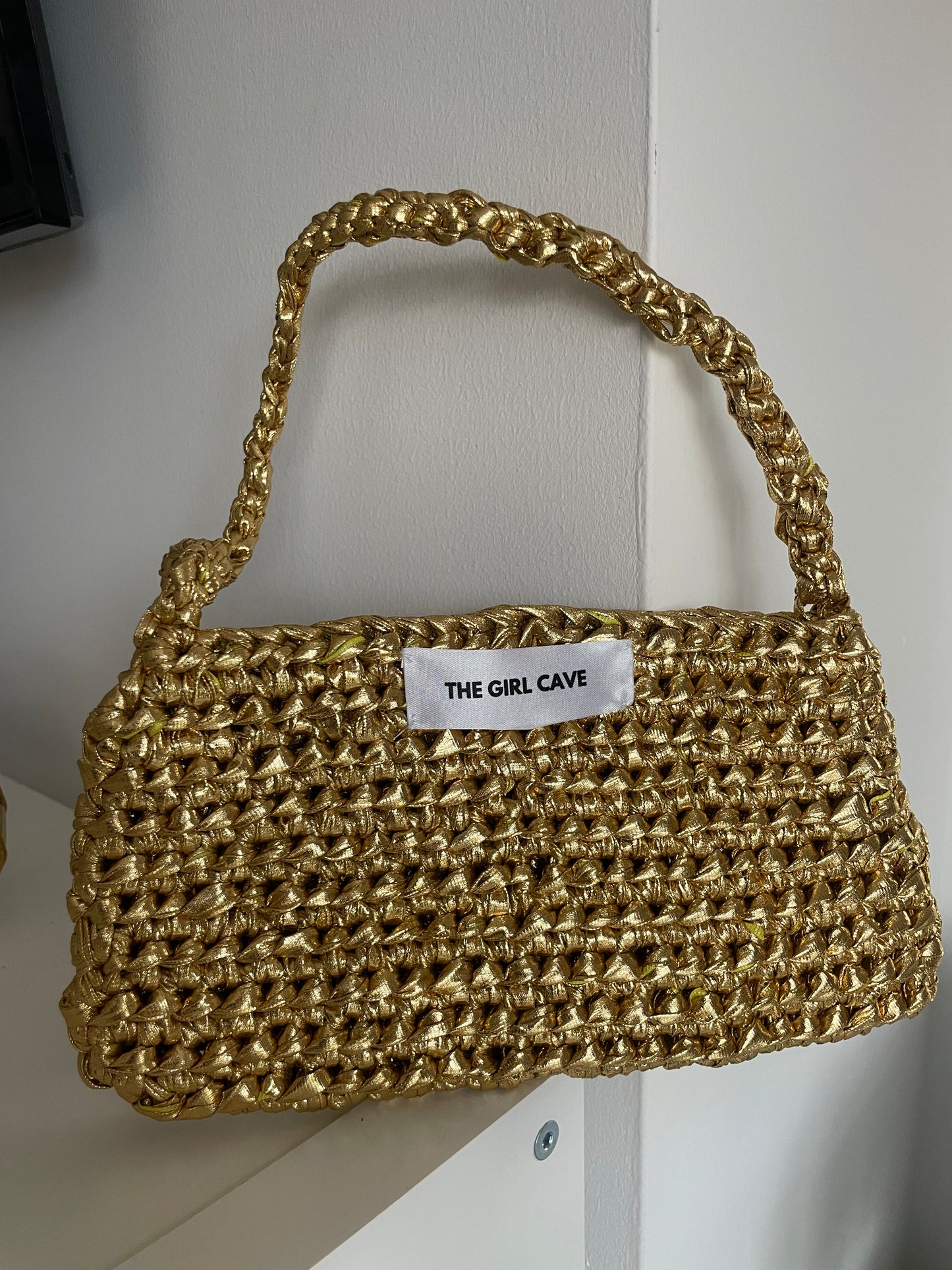 GOLD CROCHET BAG